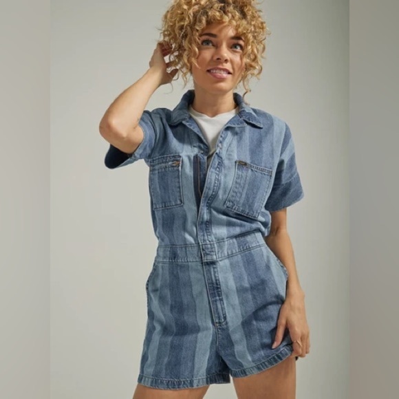 Lee Union-Alls Hits Of Blue Striped Denim Romper NWT - Picture 1 of 9